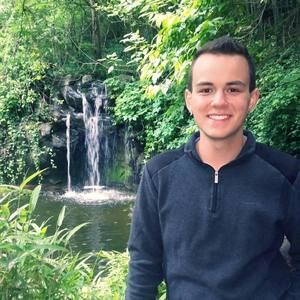 Meet your Posher, Clayton